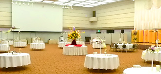 宴会場
1,200名さままでご利用いただけるプリンスホールをはじめ、パーティーやセミナーなど多彩にご利用いただける宴会場が8室ございます。