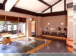「御代の湯」
泉質は“含硫黄アルカリ泉”。そのなめらかな肌ざわりから「卵水」とも呼ばれ、神経痛・リウマチ・胃腸病・冷性・外傷など、また美容にも効果があることで知られております。